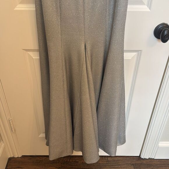 Sherri Hill strapless gown - Picture 6 of 8